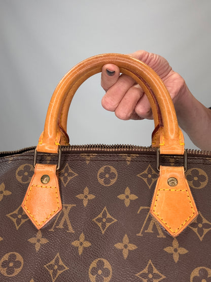 Louis Vuitton Monogram Canvas Speedy - 30