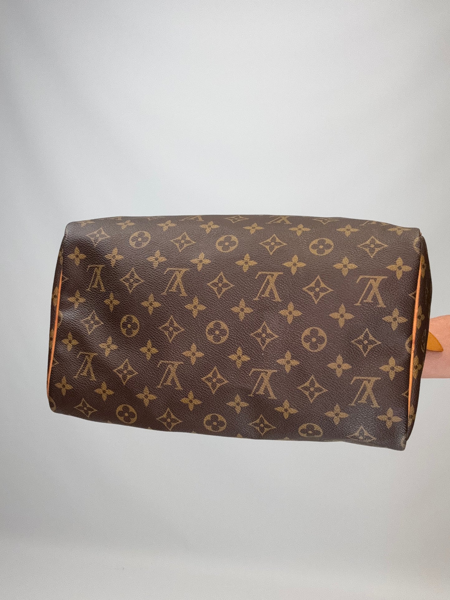 Louis Vuitton Monogram Canvas Speedy - 30