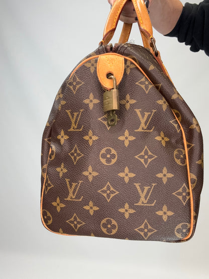 Louis Vuitton Monogram Canvas Speedy - 30