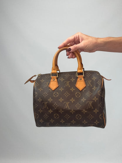 Louis Vuitton Monogram Canvas Speedy 25 - Vintage