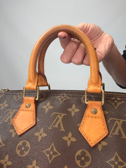 Louis Vuitton Monogram Canvas Speedy 25 - Vintage