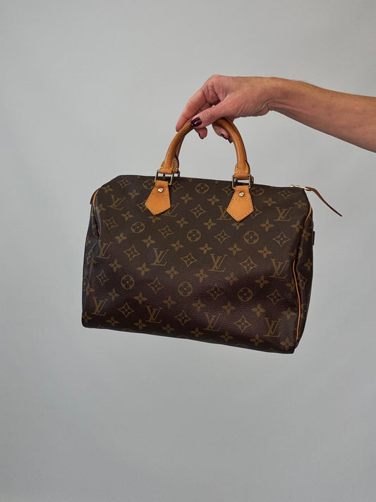 Louis Vuitton Monogram Canvas Speedy 30
