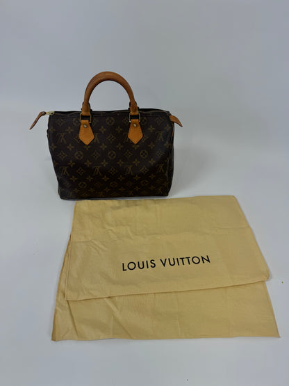 Louis Vuitton Monogram Canvas Speedy 30