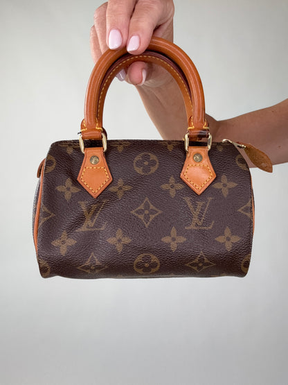 Louis Vuitton Monogram Nano Speedy-HL