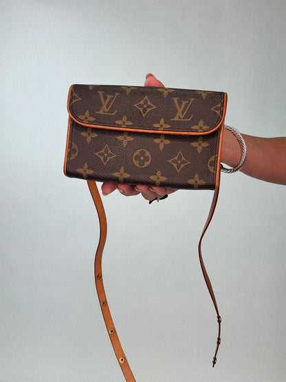 Louis Vuitton Monogram Pochette Canvas Florentine S - Belt Bag