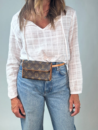 Louis Vuitton Monogram Pochette Canvas Florentine S - Belt Bag