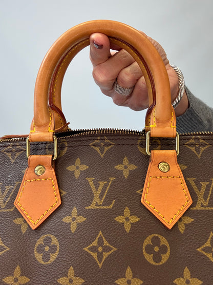 Louis Vuitton Monogram Speedy 25