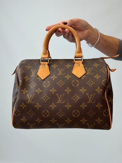 Louis Vuitton Monogram Speedy 25