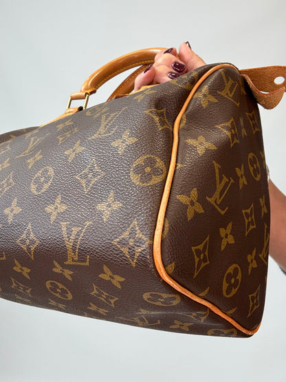 Louis Vuitton Monogram Speedy 25