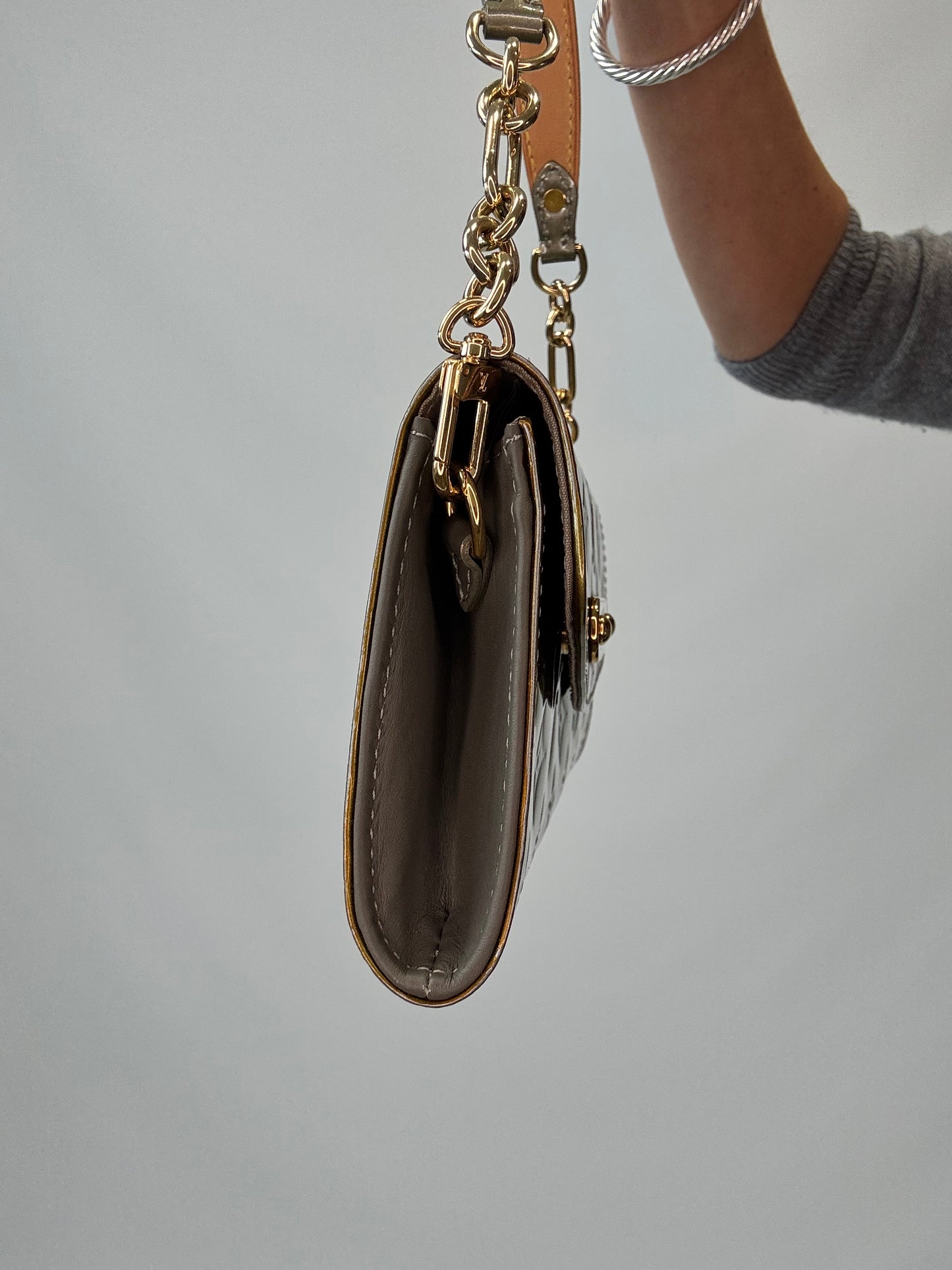 Louis Vuitton Monogram Vernis Sunset Boulevard Gris Art Deco