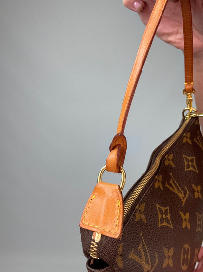 Louis Vuitton Pochette Accessoires Monogram Bag