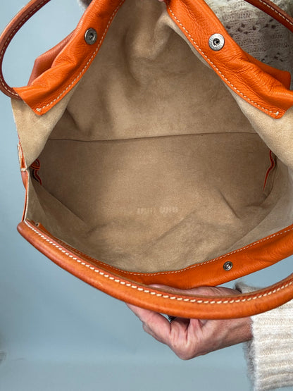 Miu Miu Leather Logo Shoulder Bag - Orange