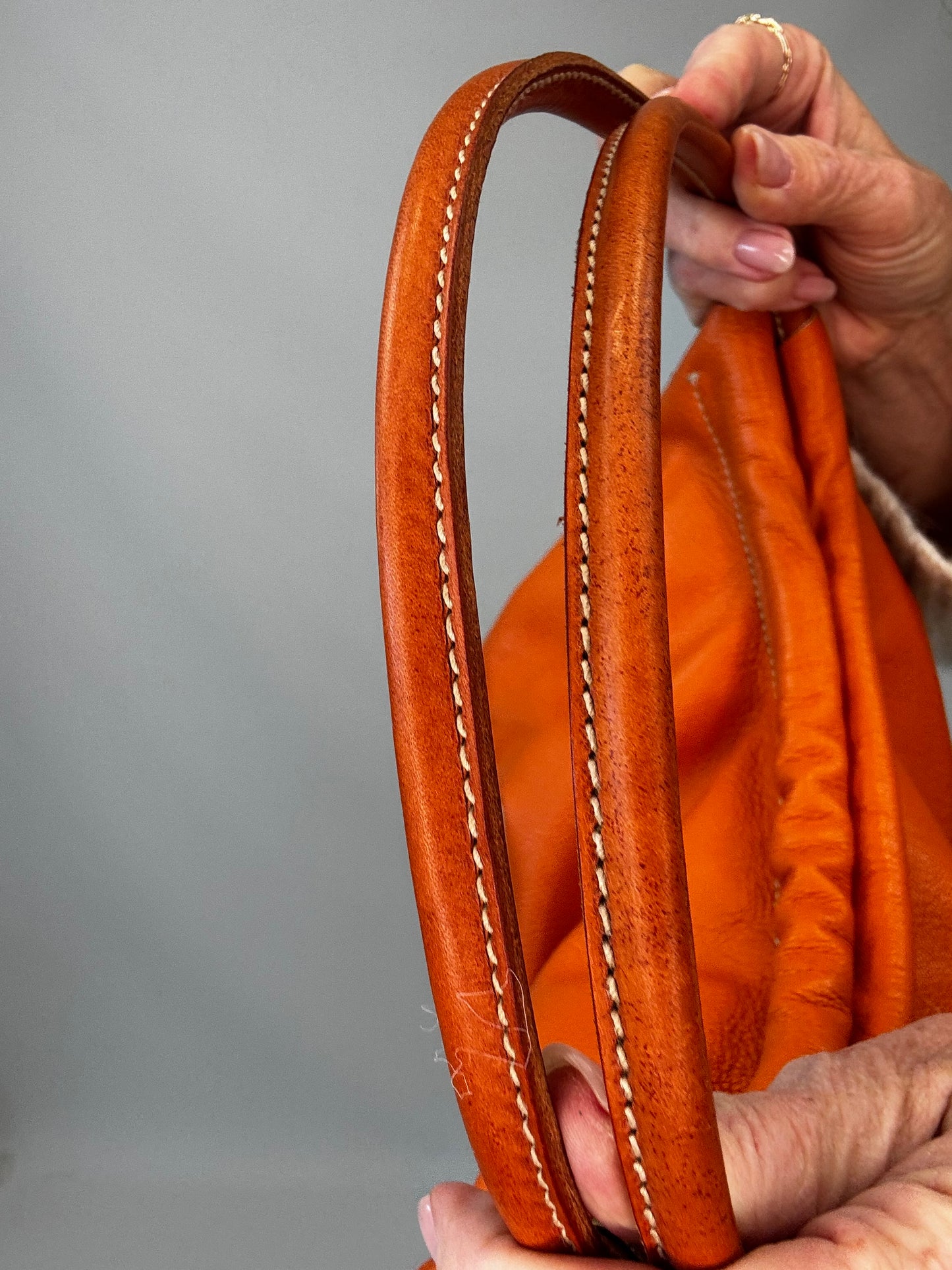 Miu Miu Leather Logo Shoulder Bag - Orange