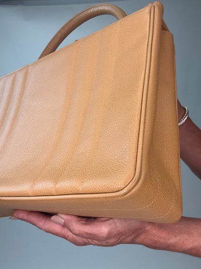 Vintage Chanel Caviar Vertical Kelly Flap Bag