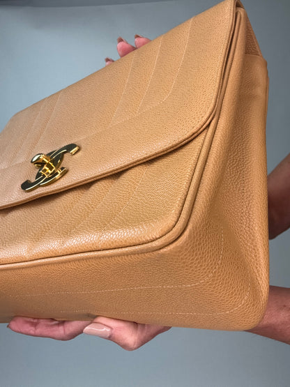 Vintage Chanel Caviar Vertical Kelly Flap Bag