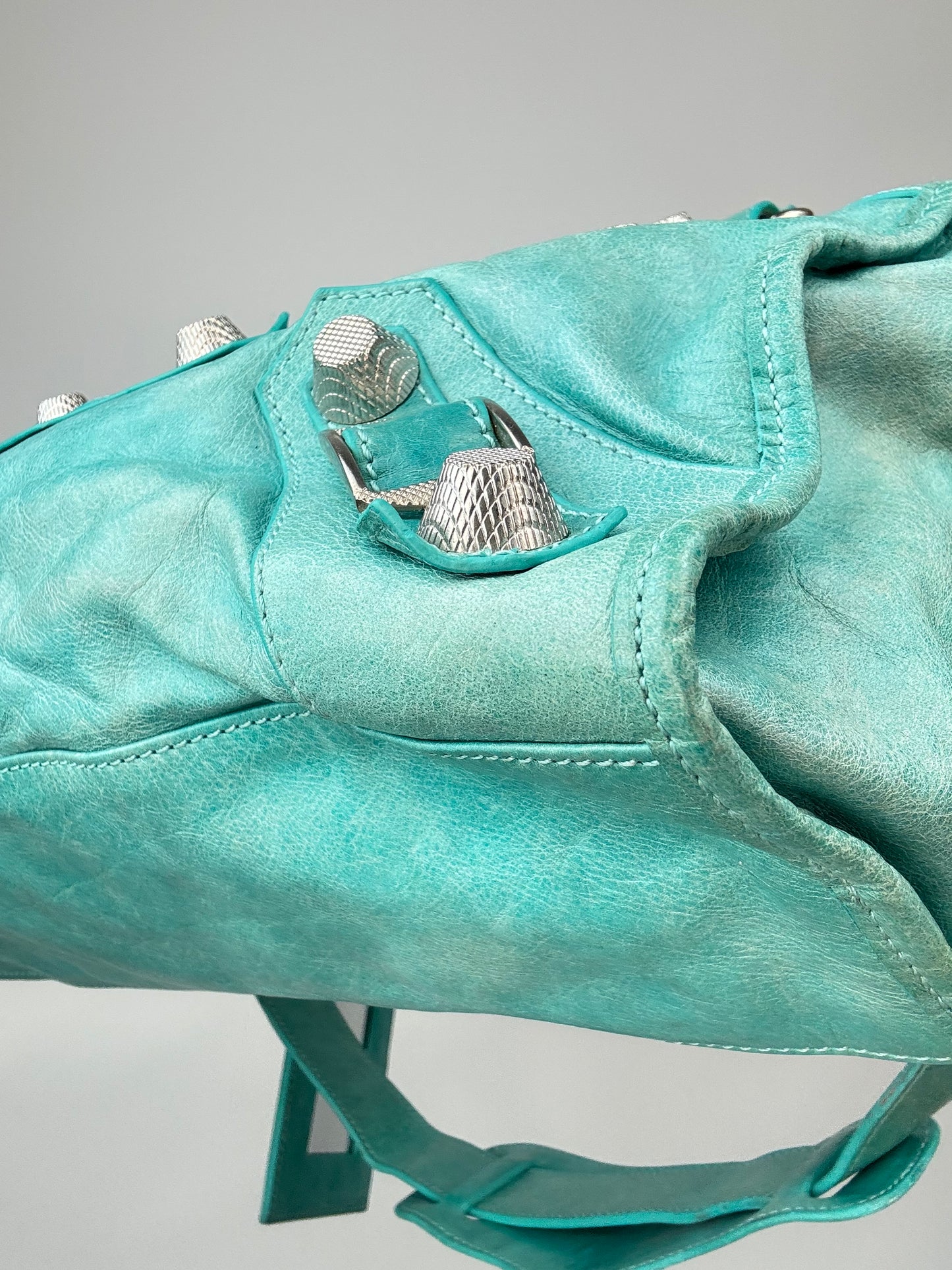 Balenciaga Giant Le City Bag Turquoise front right bottom corner