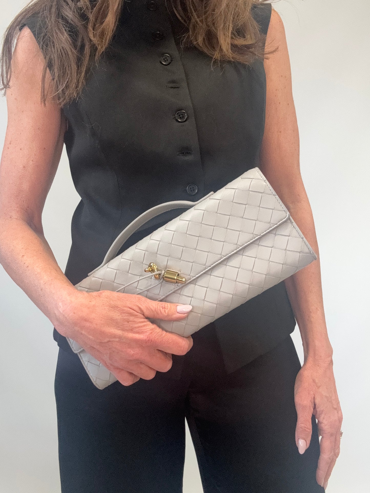 Bottega Veneta Andiamo Clutch modeled