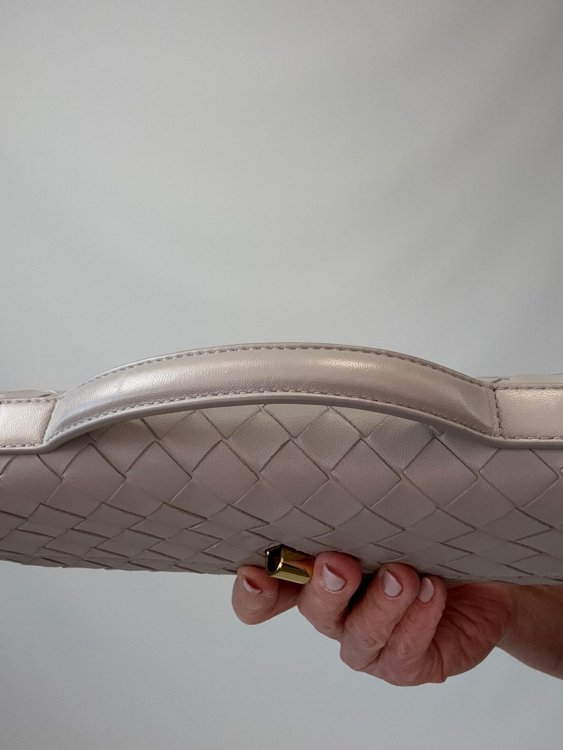 Bottega Veneta Andiamo Clutch top of handle