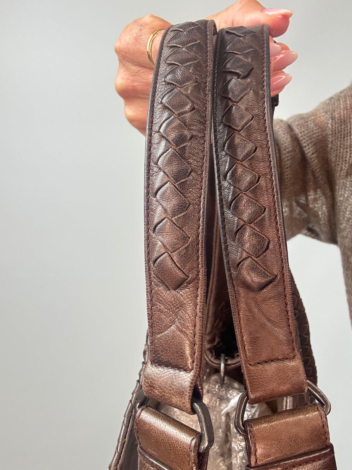 Bottega Veneta Large Intrecciato Campana Hobo Brown left side straps