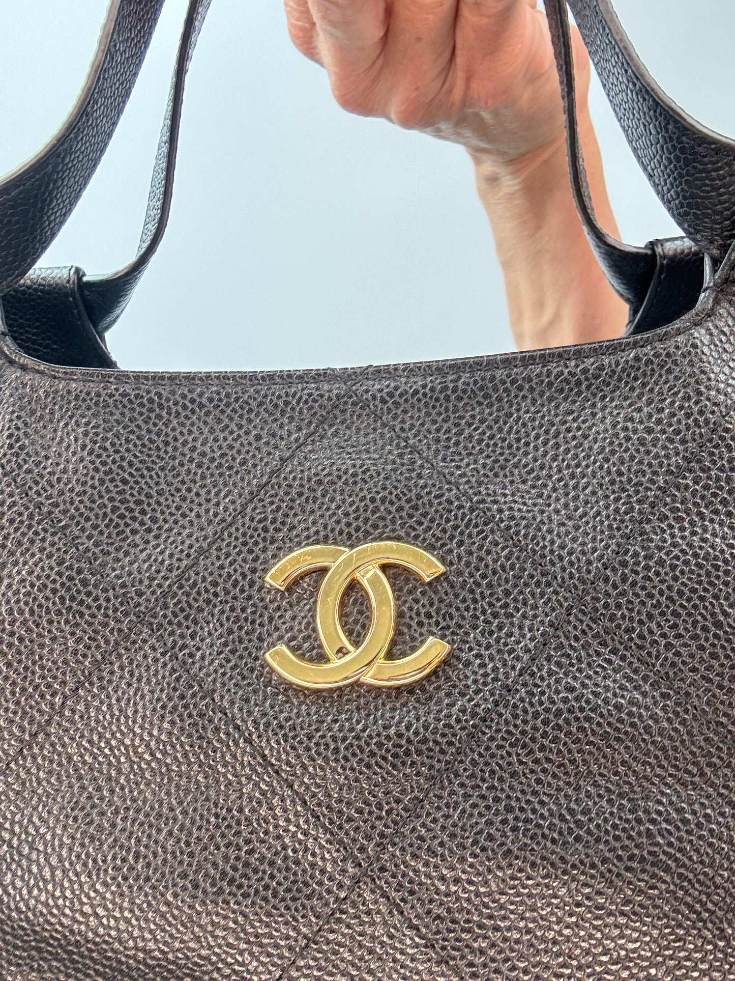 Chanel CC Quilted Caviar Leather Shopping Tote gold logo