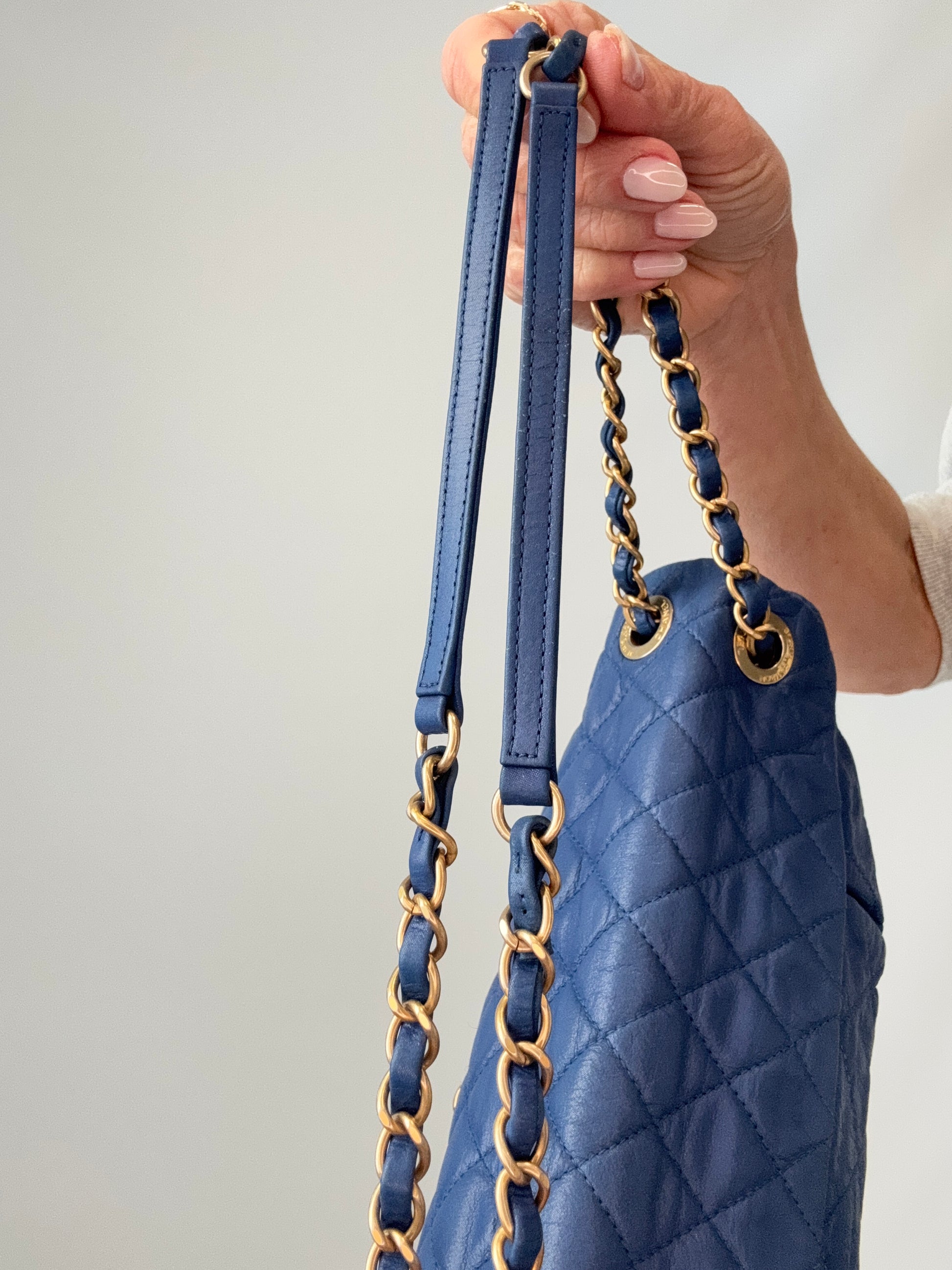Chanel Classic Quilted Leather Flap Bag in Blue right side of chain strap