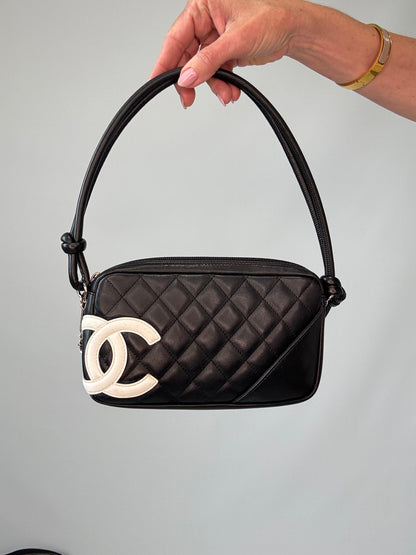 Chanel Ligne Cambon Pochette Shoulder Bag - 2005 front closeup