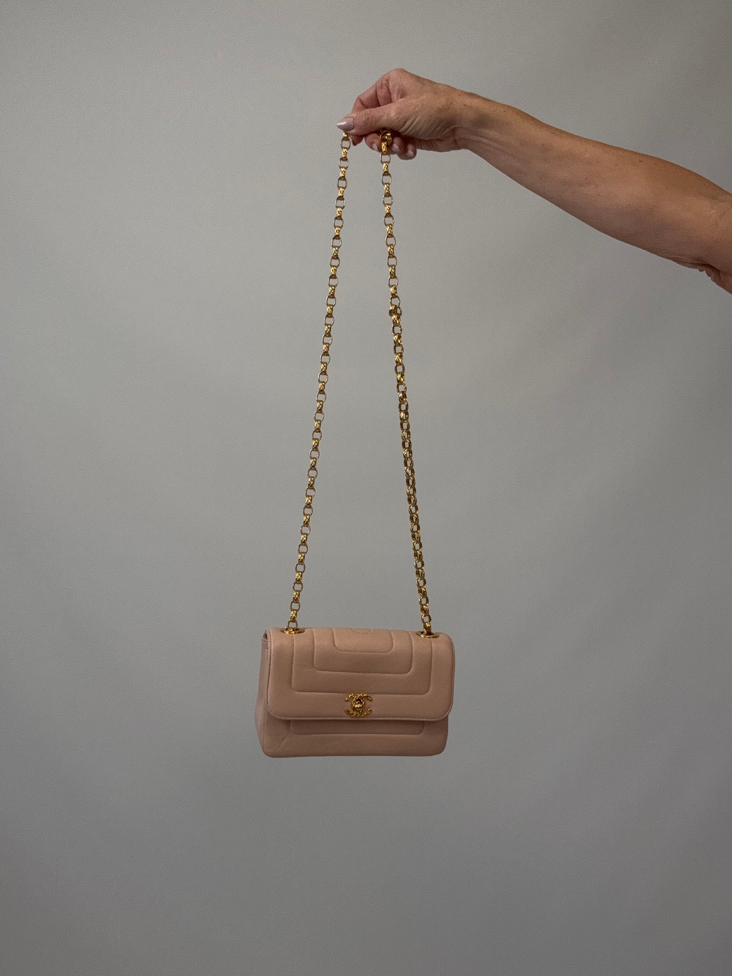 Chanel Mini Bijoux Flap Bag in Light Pink