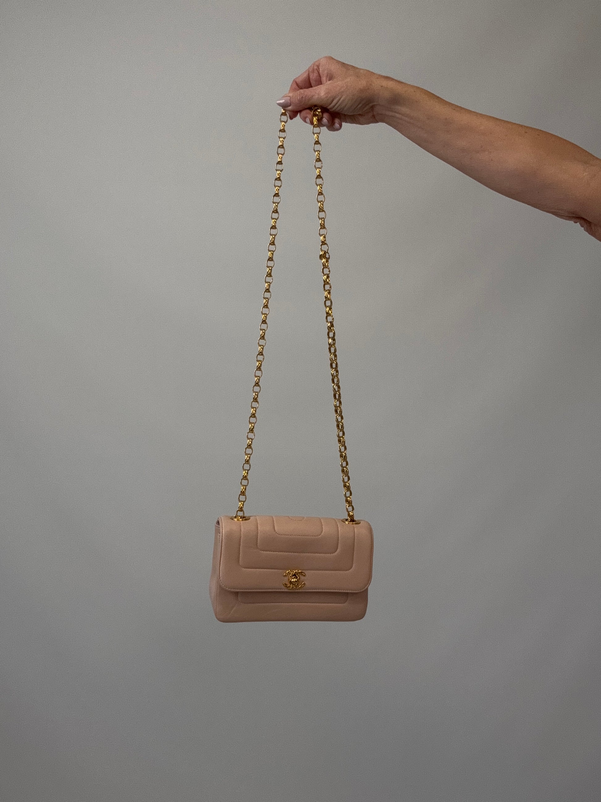 Chanel Mini Bijoux Flap Bag in Light Pink