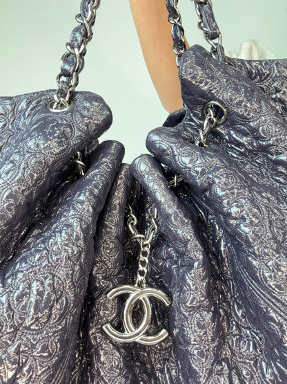 Chanel Patent Leather Rock In Moscow Cabas Hobo Bag front with CC chain