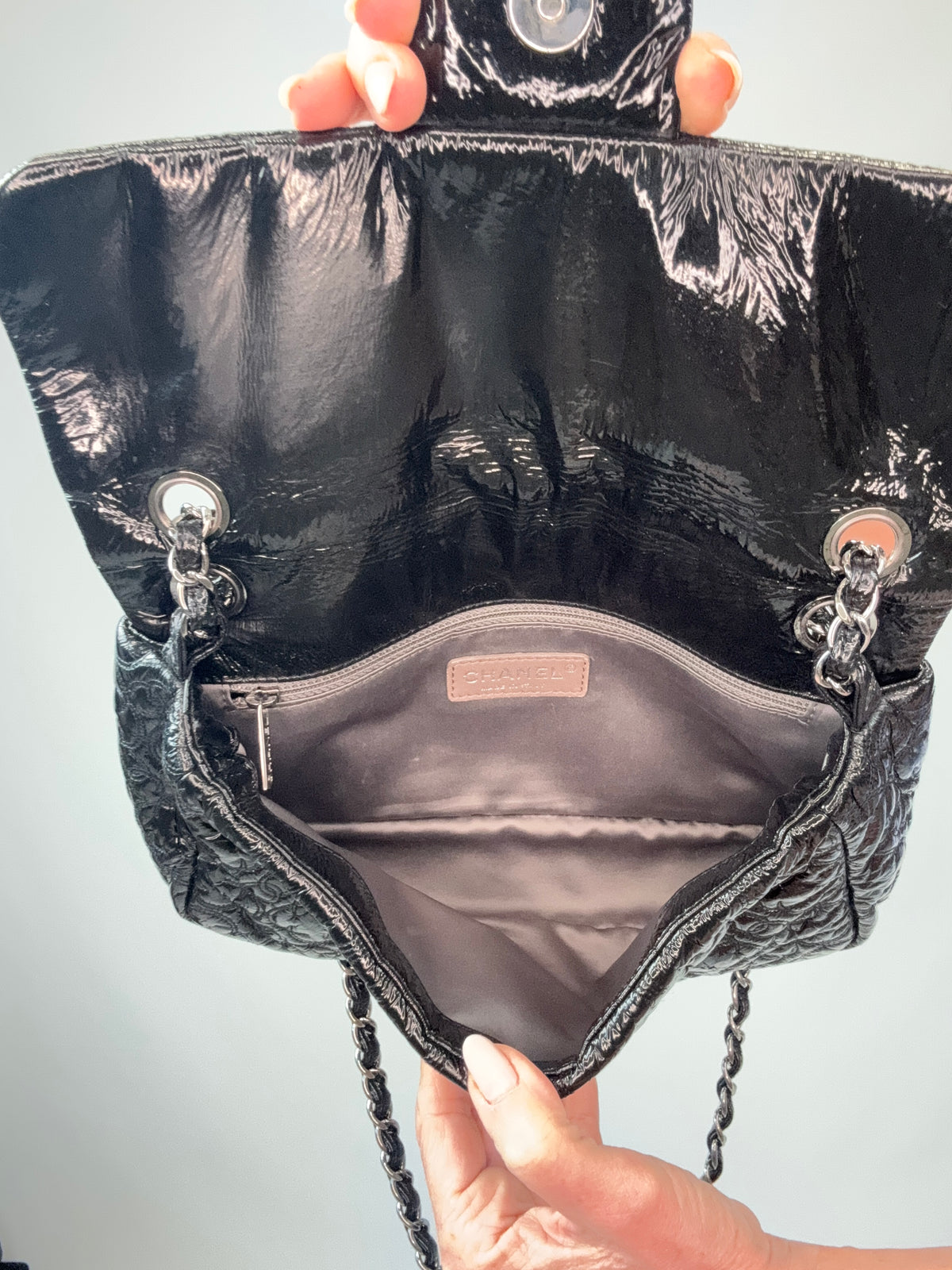 Chanel Patent leather Rock In Moscow Single Flap Bag interior of handbag