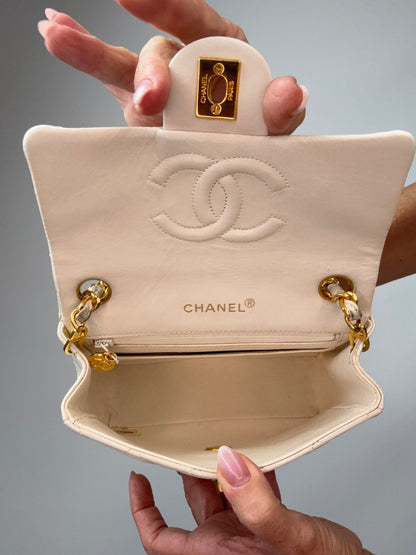 Chanel Quilted Lambskin Mini Square Flap Bag Vintage interior
