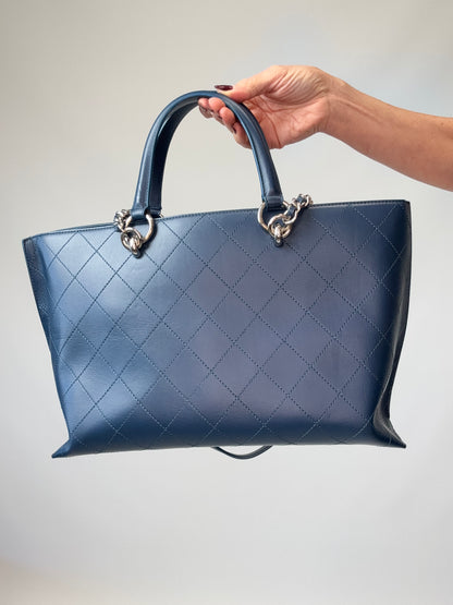 Chanel Ring My Bag Tote in Blue back of handbag