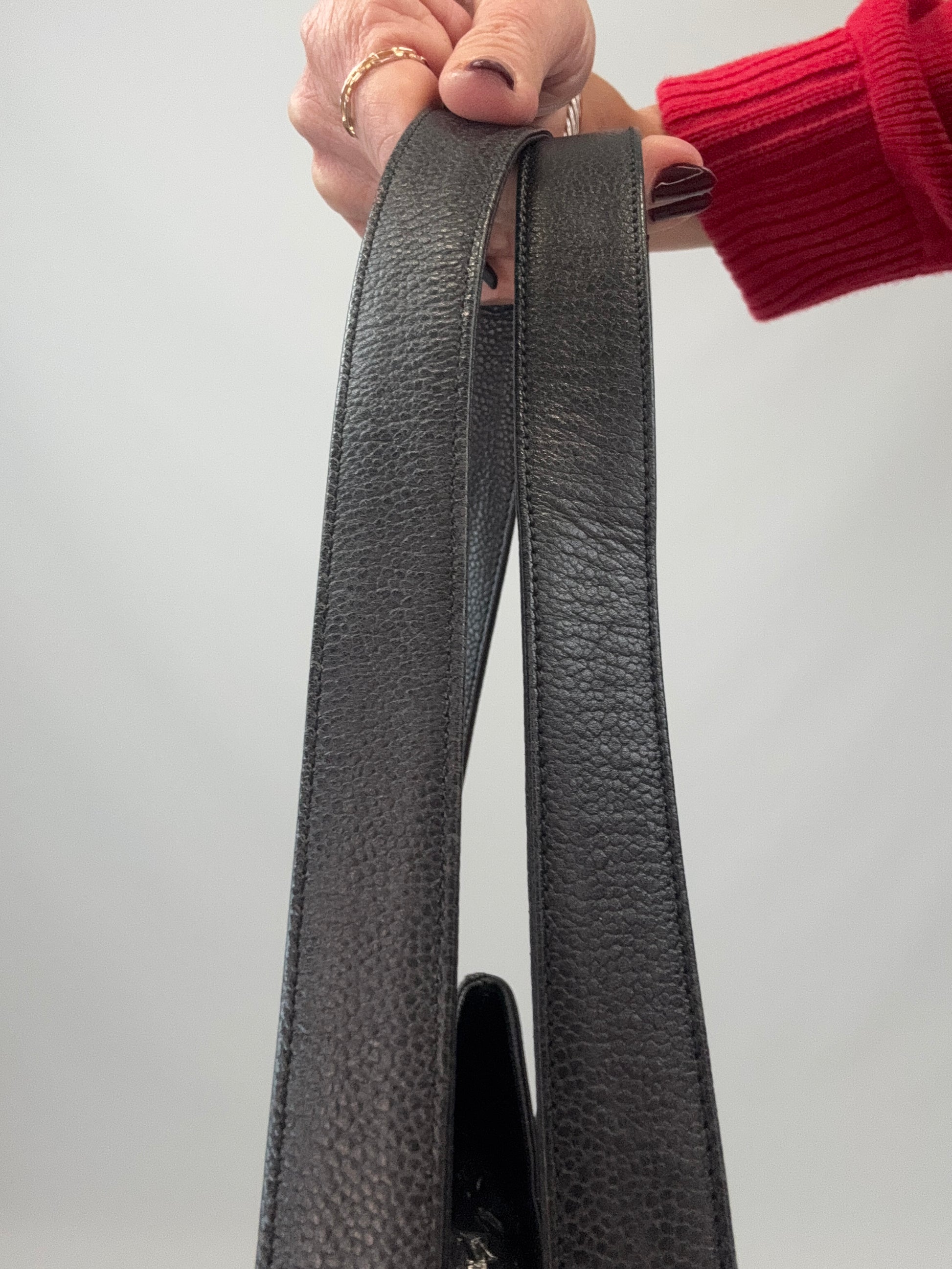 Chanel Supermodel Caviar Leather Tote - Black straps 3