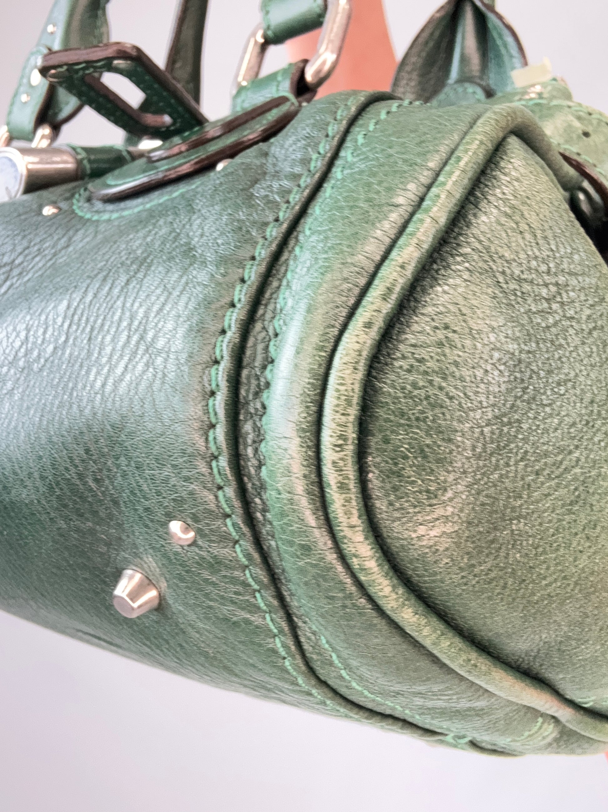 Chloé Paddington Satchel – Emerald Green front right bottom corner
