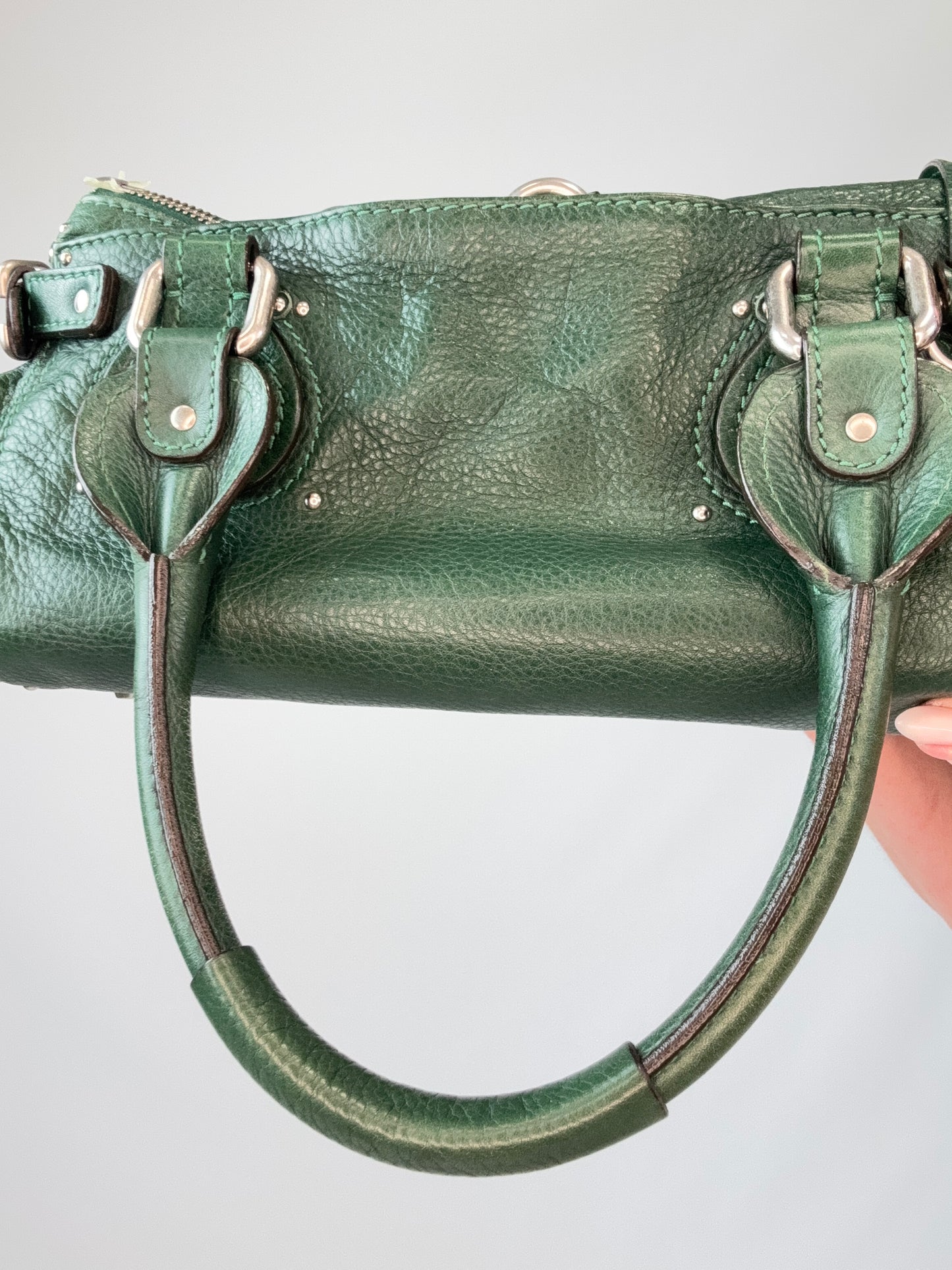Chloé Paddington Satchel – Emerald Green interior of back top handle