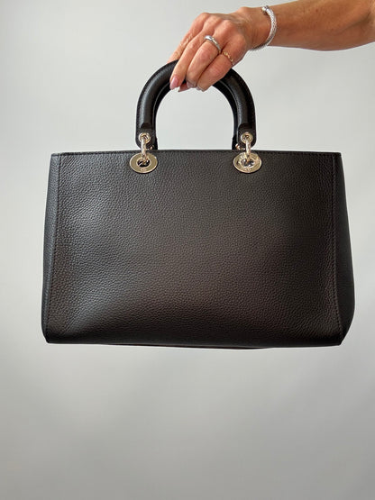 Dior Grained Calfskin Diorissimo Tote - Black back of handbag