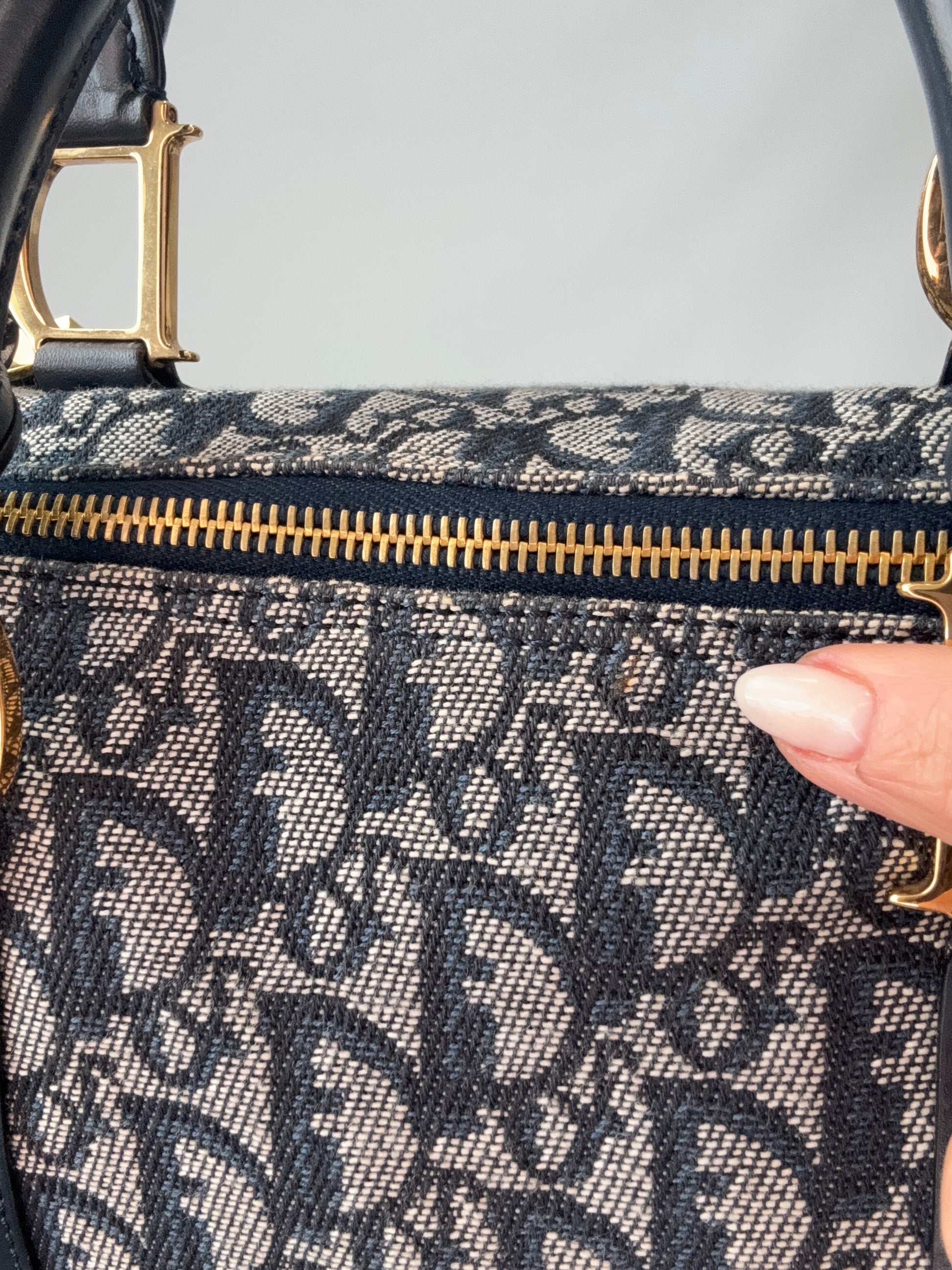 Dior Oblique Monogram Boston Bag in Navy Blue zipper closeup
