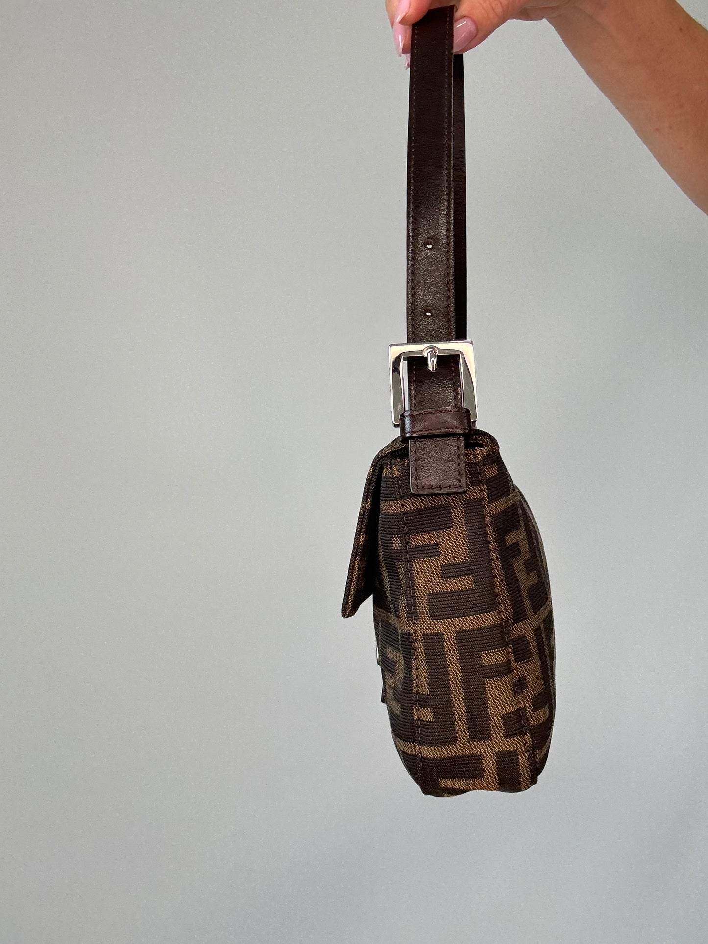 Fendi Zucca Baguette - Vintage 1999 right side
