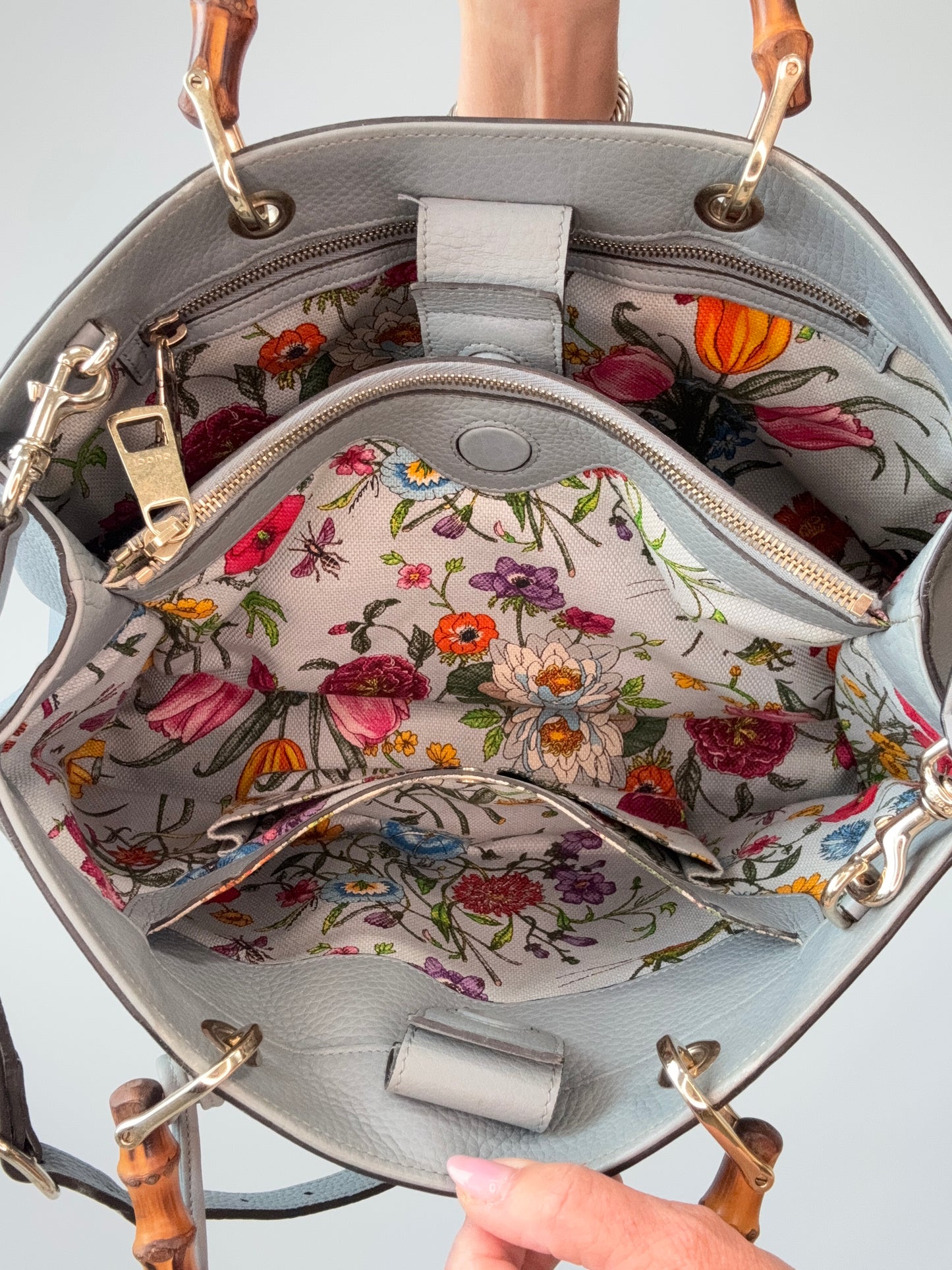 Gucci Bamboo Medium Shopping Tote interior of handbag