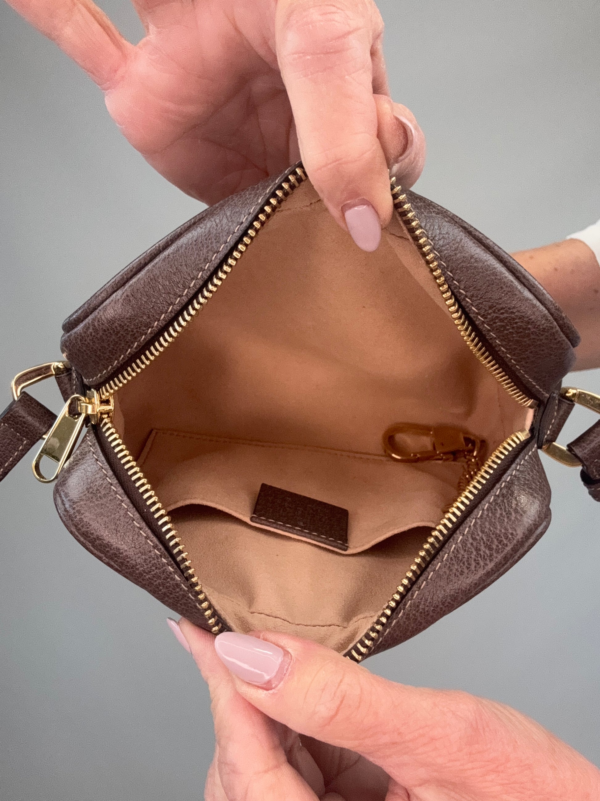 Gucci GG Supreme Monogram Web Mini Ophidia Shoulder Bag interior 2