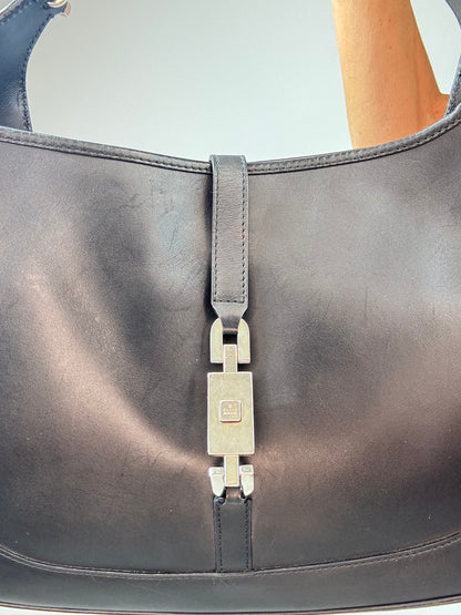 Gucci Jackie Black Leather Chain Shoulder Bag bag closure
