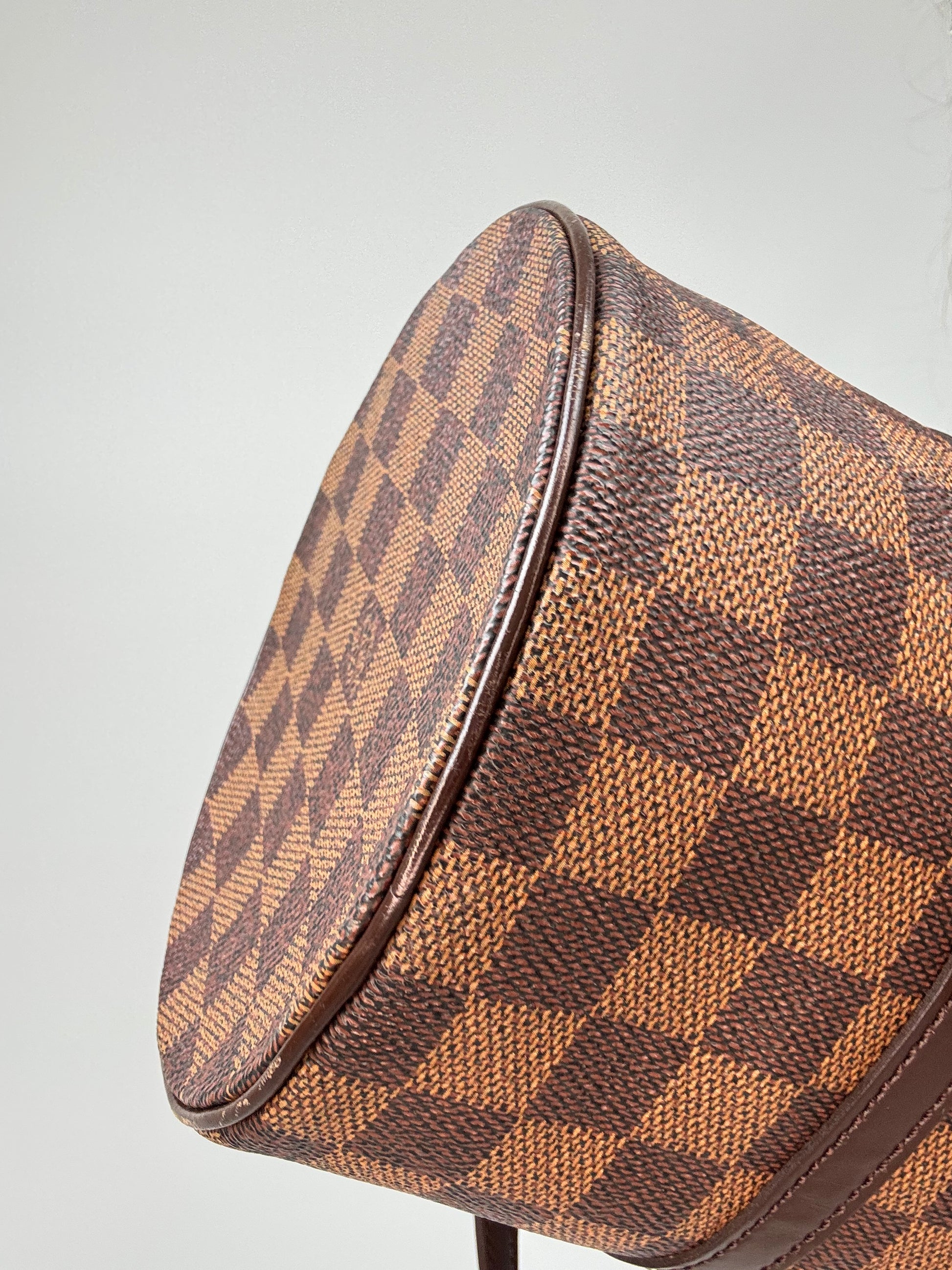 Louis Vuitton Damier Ebene Papillion 30 Handbag & Pochette Set back left bottom corner
