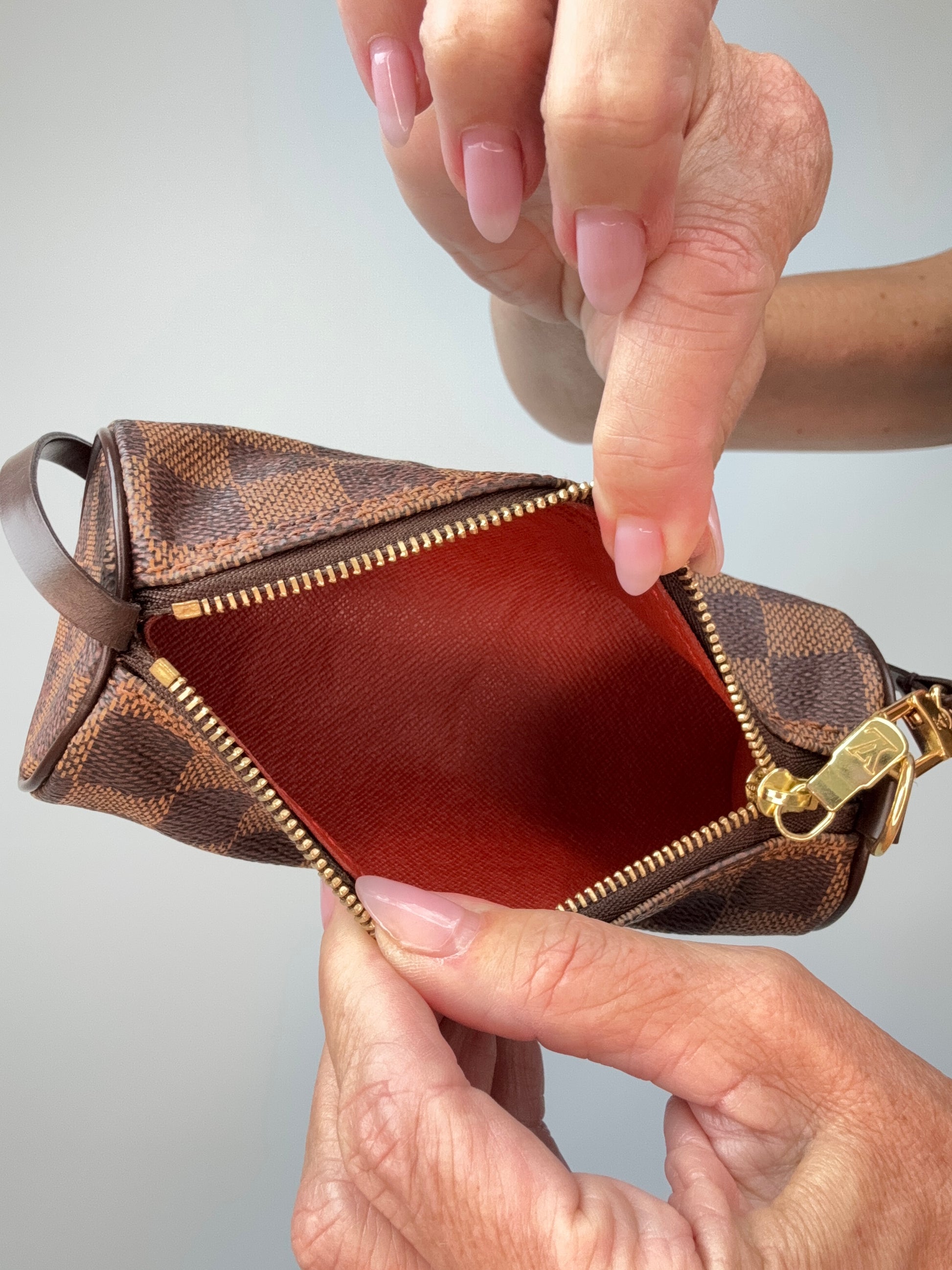 Louis Vuitton Damier Ebene Papillion 30 Handbag & Pochette Set interior of pochette