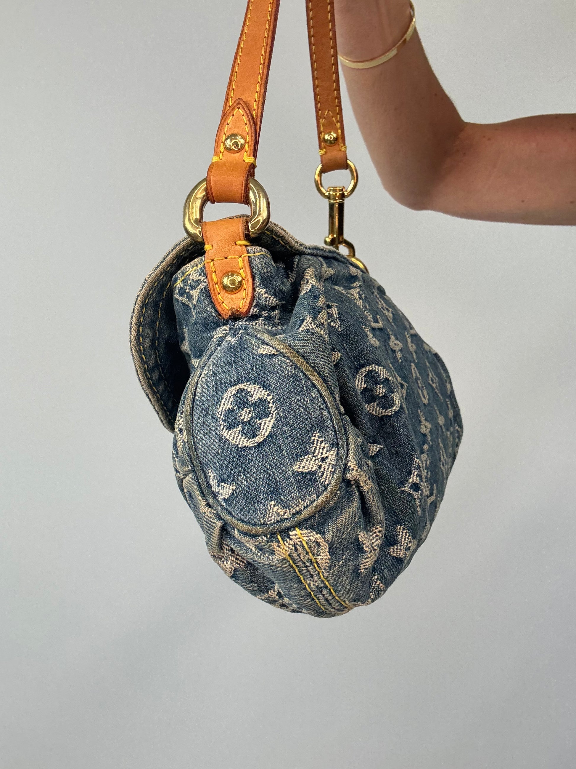 Louis Vuitton Denim Monogram Mini Pleaty right side