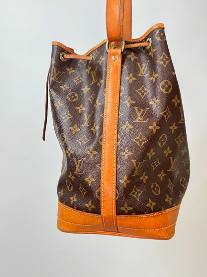 Louis Vuitton Monogram Canvas Noé Bucket Bag right side of bag
