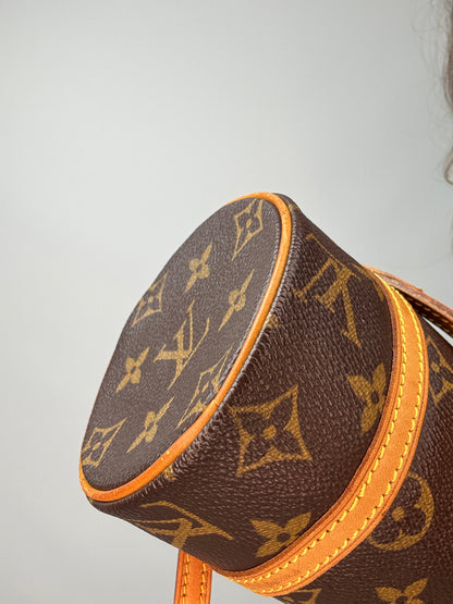 Louis Vuitton Monogram Canvas Papillon 19 back left bottom