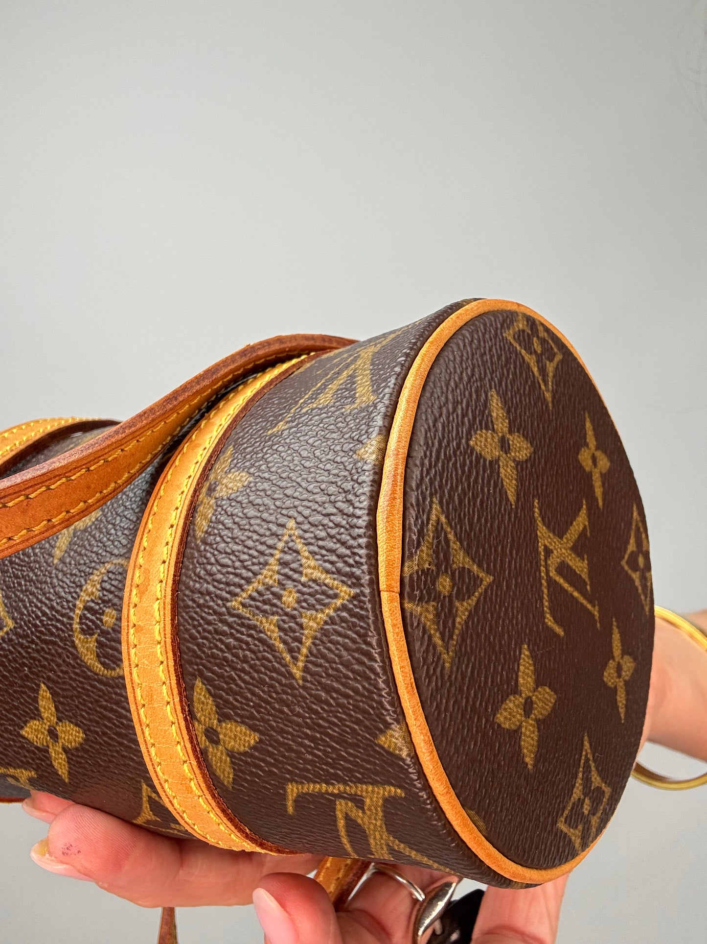 Louis Vuitton Monogram Canvas Papillon 19 back right bottom