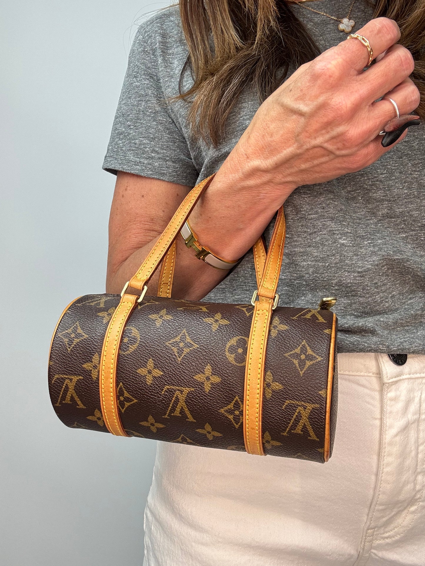 Louis Vuitton Monogram Canvas Papillon 19 modeled