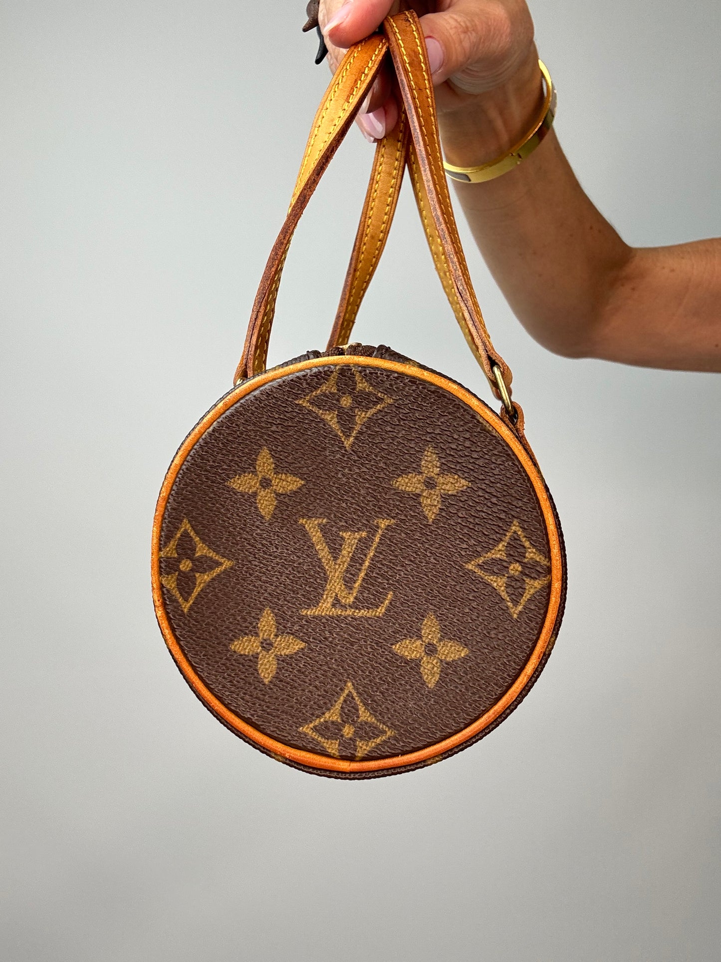 Louis Vuitton Monogram Canvas Papillon 19 right side