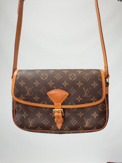LOUIS VUITTON Monogram Canvas Sologne front of handbag